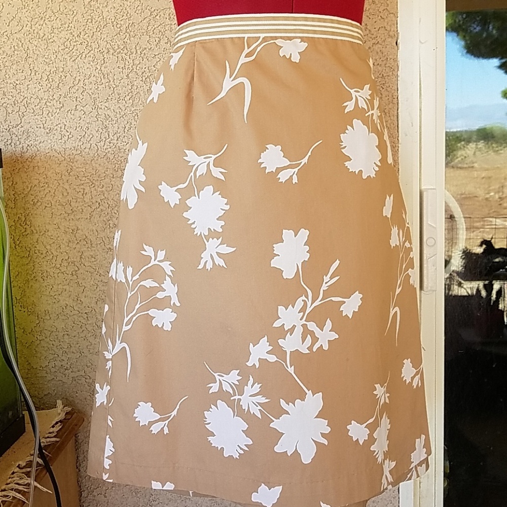 Summer Cotton Wrap Around Skirt White Stag sz 16